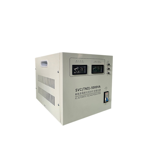 Stabilisateur de tension automatique de 5 KVA 220 V Stabilisateur de tension en courant alternatif à phase unique TND ((SVC) - 5000 VA