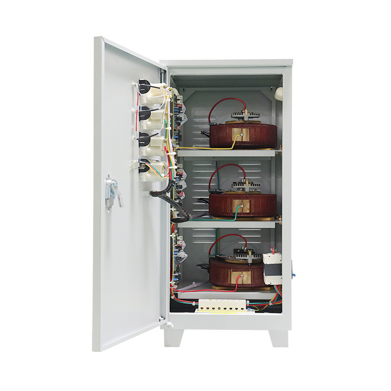 9000VA régulateur de tension automatique à trois phases 380VAC puissance AVR stabilisateur industriel Vente directe