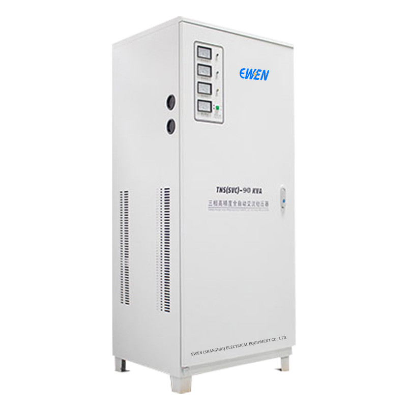 Stabilisateur de tension à trois phases de 90 KVA Régulateur automatique de tension avec technologie de servo-moteur pour machine de découpe laser