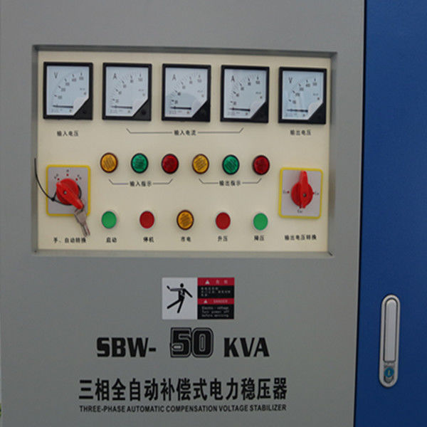 stabilisateur à semi-conducteur industriel 50KVA 50Hz 60Hz de la tension 380V avec la colonne de cuivre