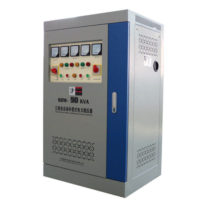 stabilisateur à semi-conducteur industriel 50KVA 50Hz 60Hz de la tension 380V avec la colonne de cuivre