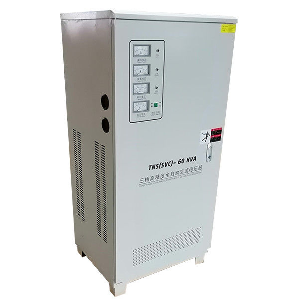 Stabilisateur électrique complètement automatique triphasé de tension à C.A. de TNS-60KVA