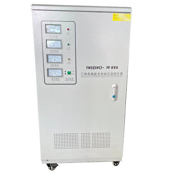 Type triphasé régulateur de tension de moteur servo à C.A. 50-60Hz de TNS-20KVA à haute précision de Full Auto